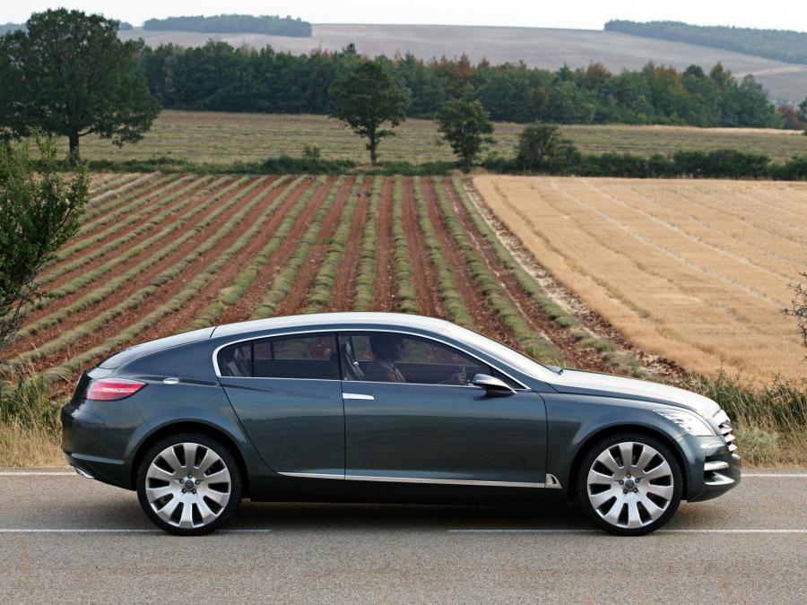  Opel Insignia Concept 2003 года  (фото 3 из 61)